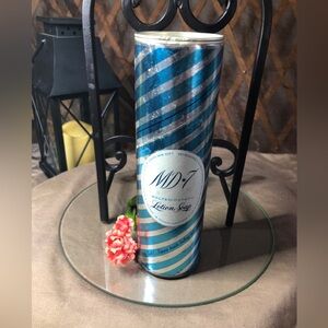 Blue and White Cleanser & Exfoliant